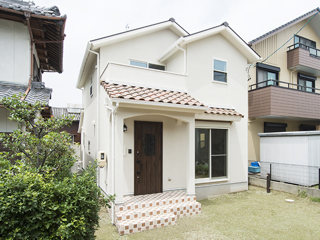 S.154　好きな物に囲まれて過ごす南欧風の家　愛知県北名古屋市